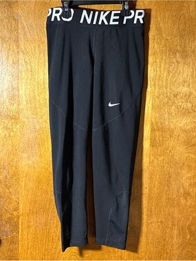 Nike Pro Dri Fit Capri Leggings Black Sz Small Activewear Summer Exercise